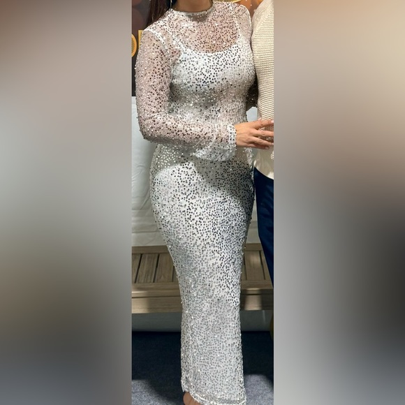 RARE LONDON sequin sheer dress - Picture 4 of 6